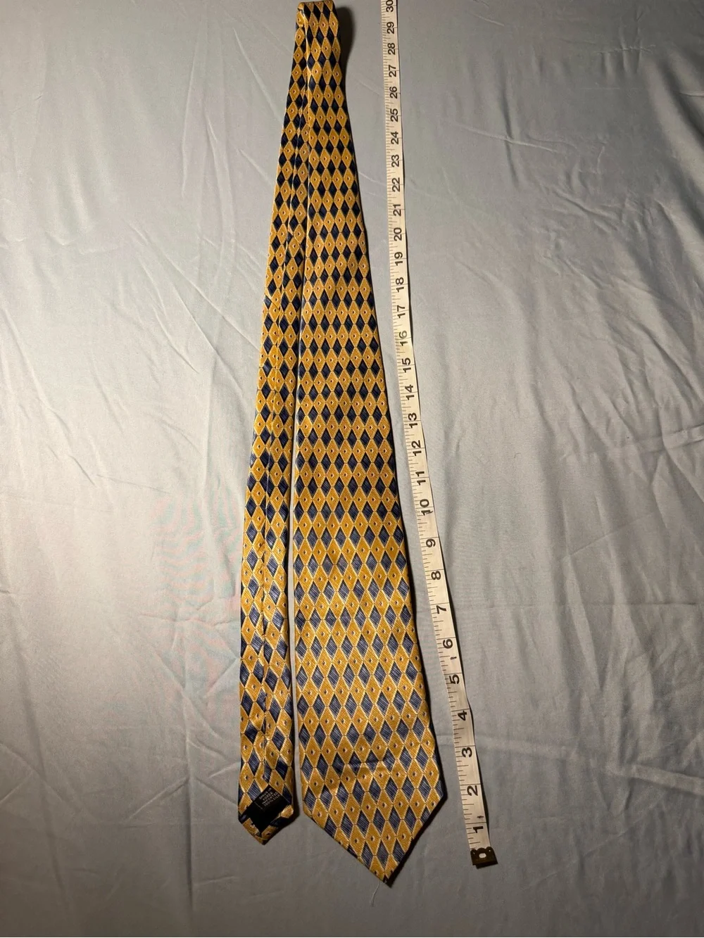 Geoffrey Beene Men's Geometric Silk Tie in Gold and Navy